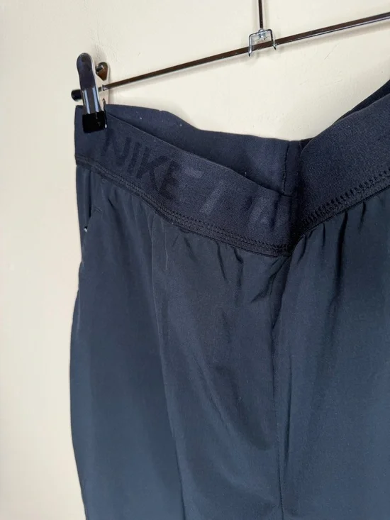 Sold - Picture 6 of 9